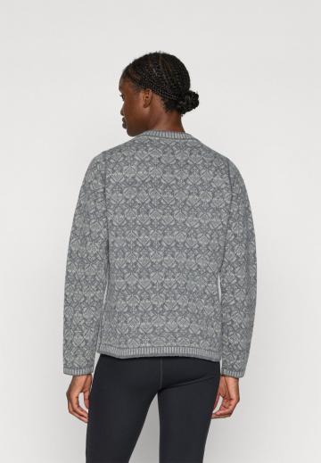 Спортивная толстовка