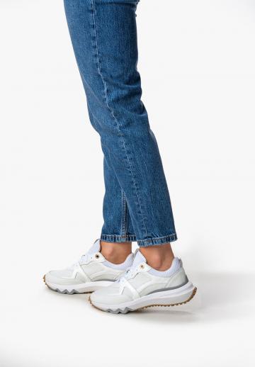 Гандбольные кроссовки