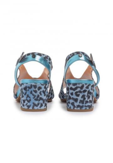 Гандбольные кроссовки