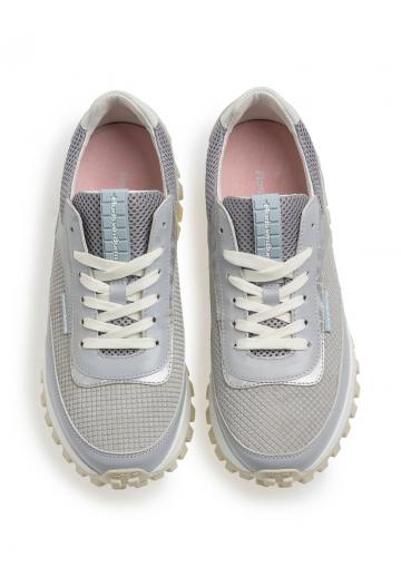 Гандбольные кроссовки