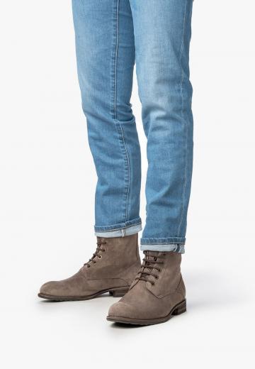 Зимние ботинки