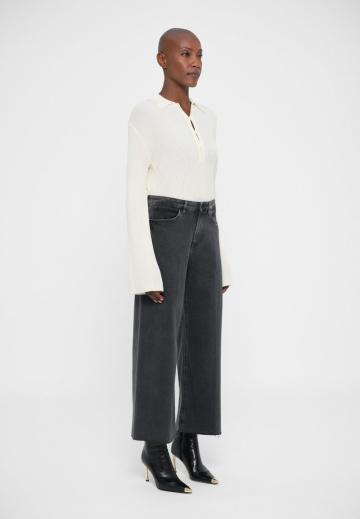 Джинсы бойфренда