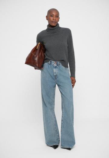 Джинсы бойфренда