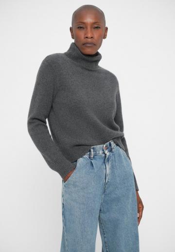 Джинсы бойфренда