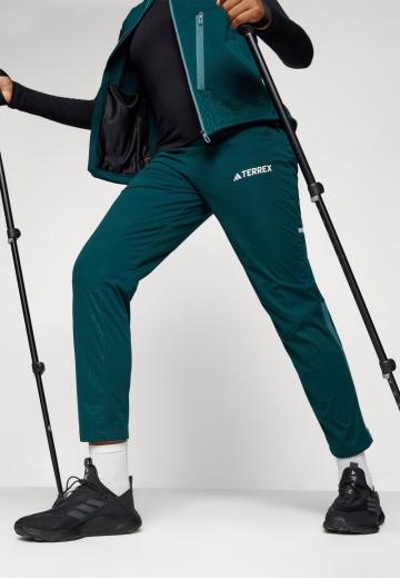 Спортивные штаны