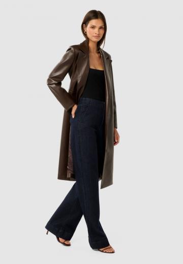 Пальто из искусственной кожи