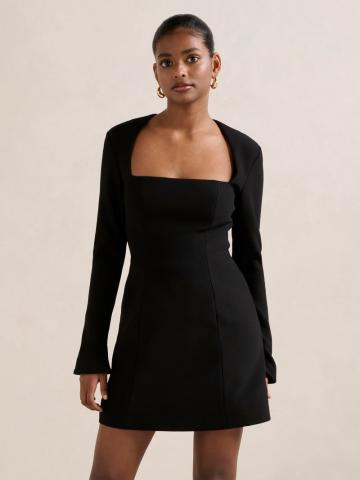 Короткое платье