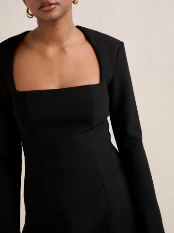 Короткое платье