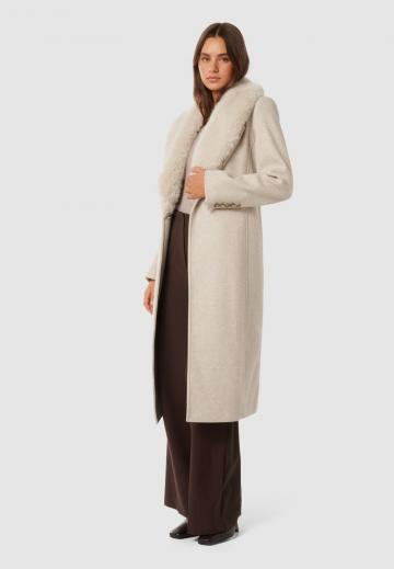 Шерстяное пальто