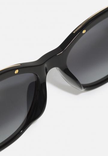 Солнечные очки