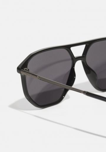 Солнечные очки