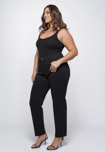 Прямые джинсы