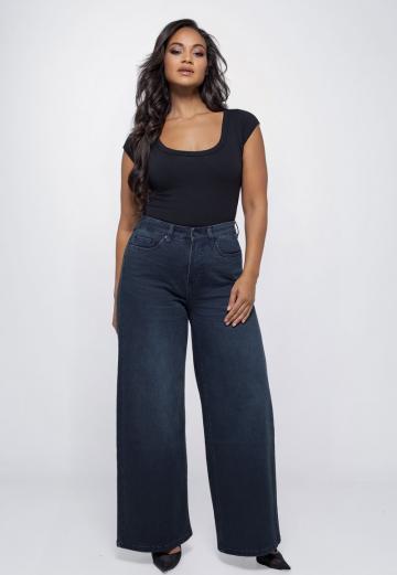 Клешеные джинсы