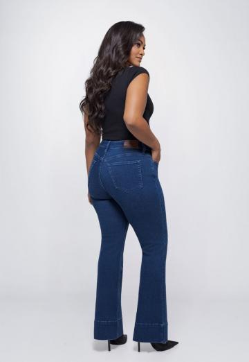 Клешеные брюки