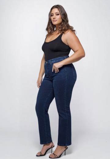 Прямые джинсы