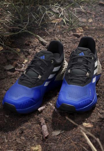 Беговые кроссовки