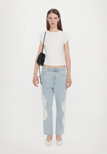 Прямые джинсы