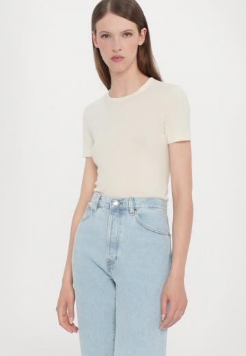 Джинсы бойфренда