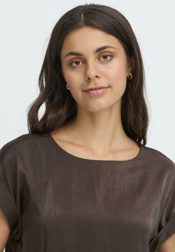 Атласная блузка