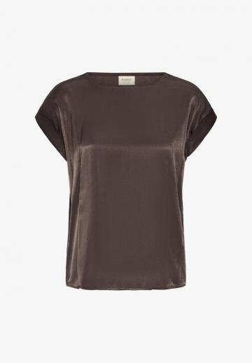 Атласная блузка