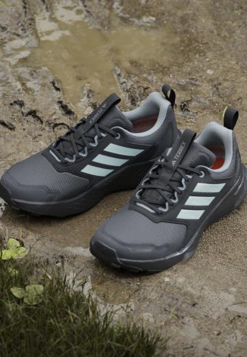 Беговые кроссовки