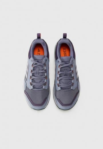 Беговые кроссовки