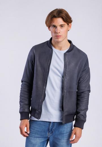Куртка бомбер