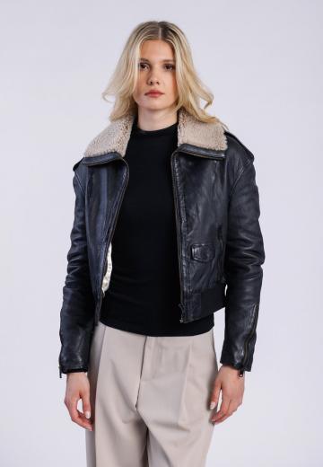 Кожаная куртка
