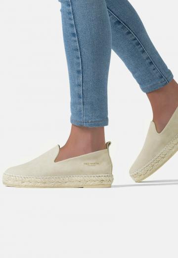 Гандбольные кроссовки