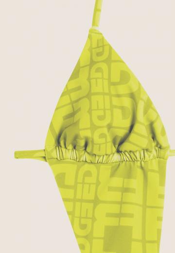 Слитный купальник