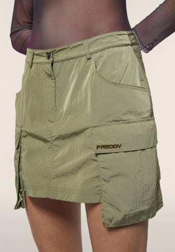 Юбка с накладными карманами