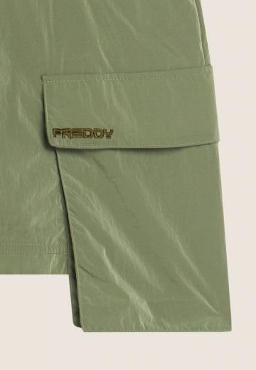 Юбка с накладными карманами