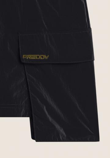 Юбка с накладными карманами