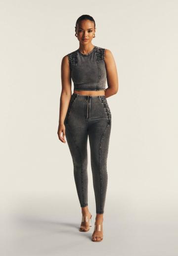 Спортивный топ