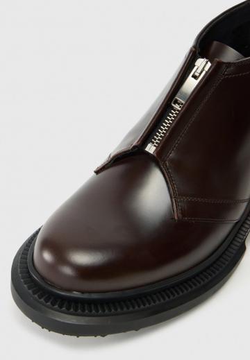 Сапожки на танкетке