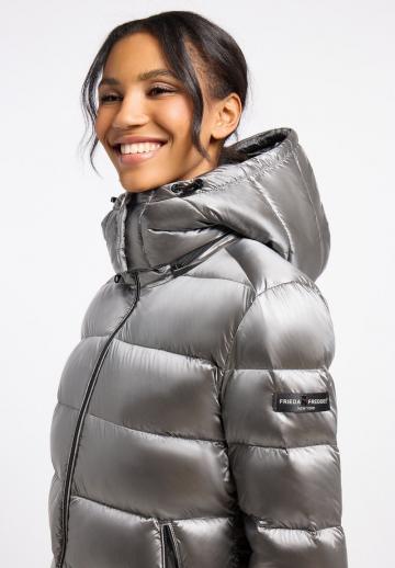 Зимняя куртка