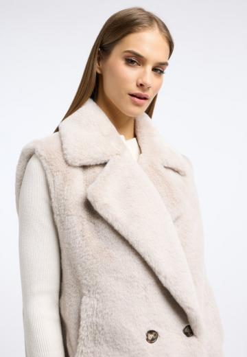 Пуховой жилет