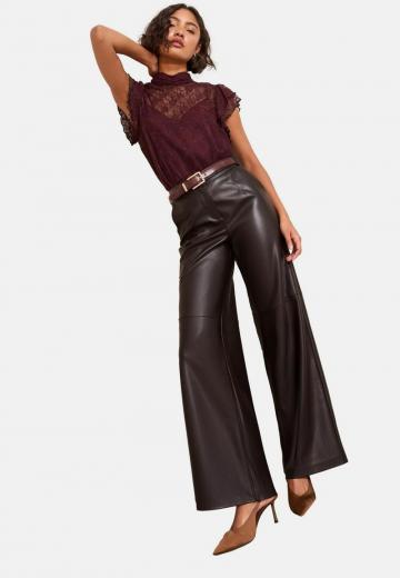 Кружевная блузка