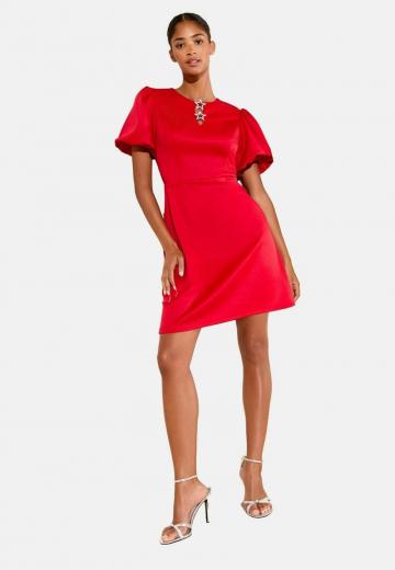 Короткое платье