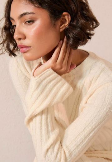 Вязаное платье