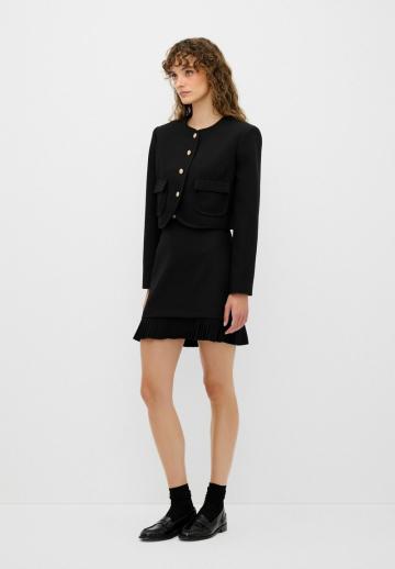 Блейзер с накладными карманами