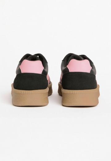 Гандбольные кроссовки