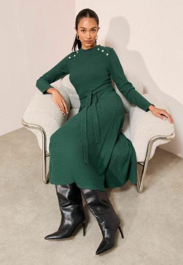 Вязаное платье