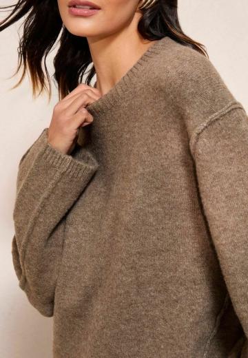 Длинный пуловер