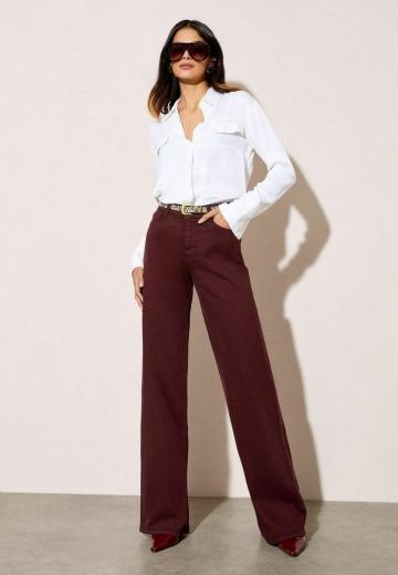 Клешеные джинсы