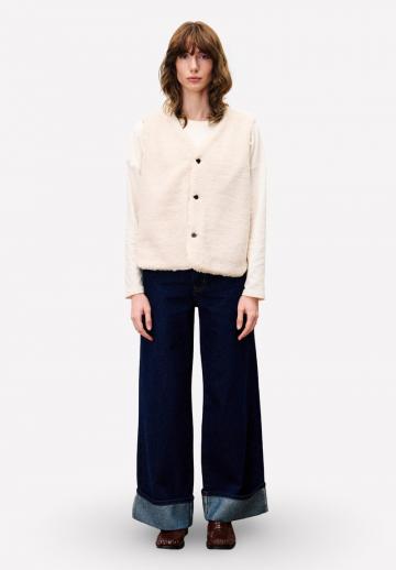 Короткая куртка