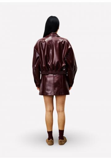 Короткая куртка