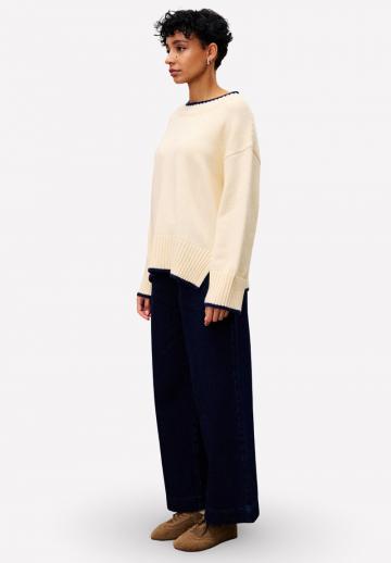 Длинный пуловер