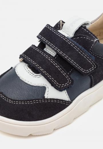 Детская обувь