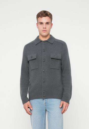 Вязаная кофта